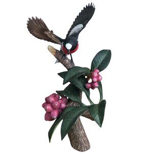 Vintage National Audubon Society Scarlet Robin Porcelain Figurine Arthur Singer